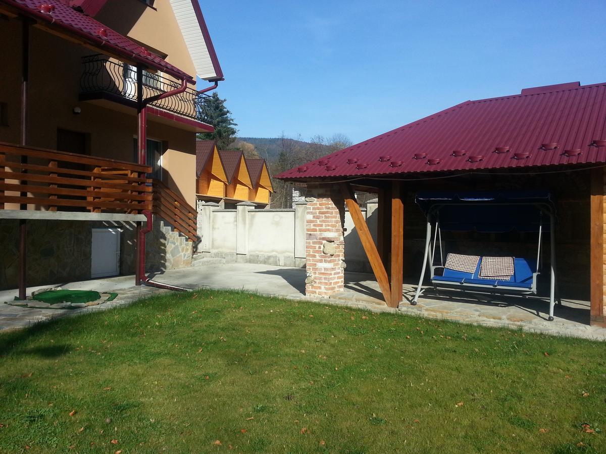 Котедж Relax Yaremche Exterior photo